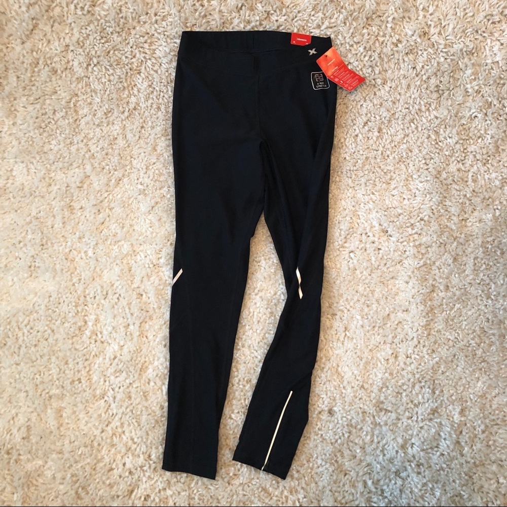8 Xersion Leggings Capris Large Medium - Picture 4 of 7